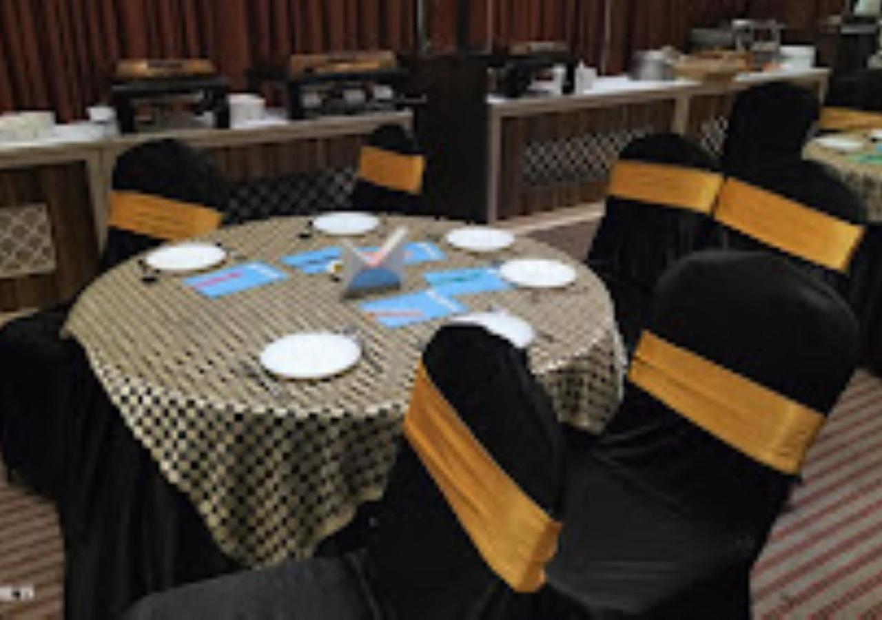 Hotel Siddharth Premiere Chandrapur ภายนอก รูปภาพ